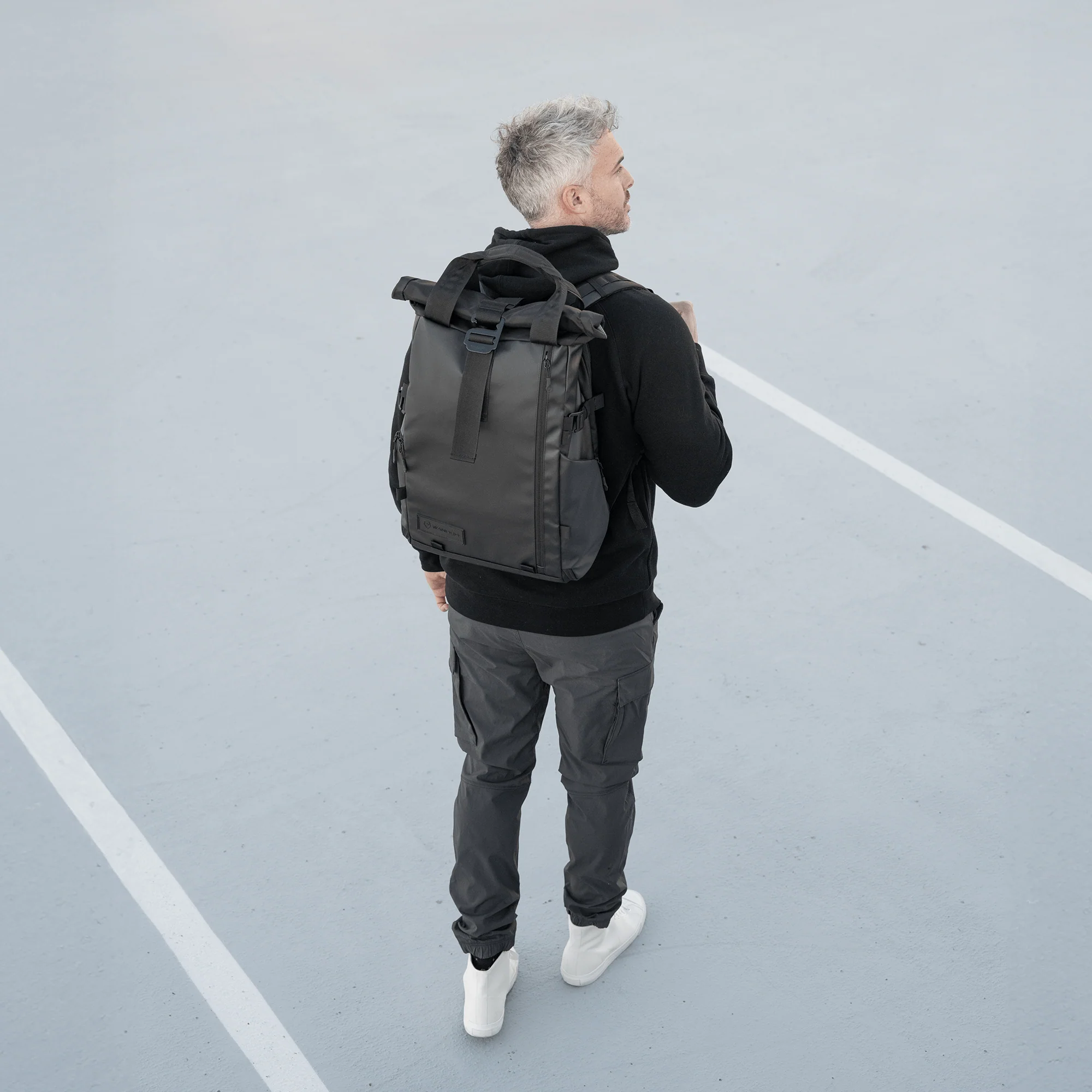 PRVKE 31L in Black - Image 13